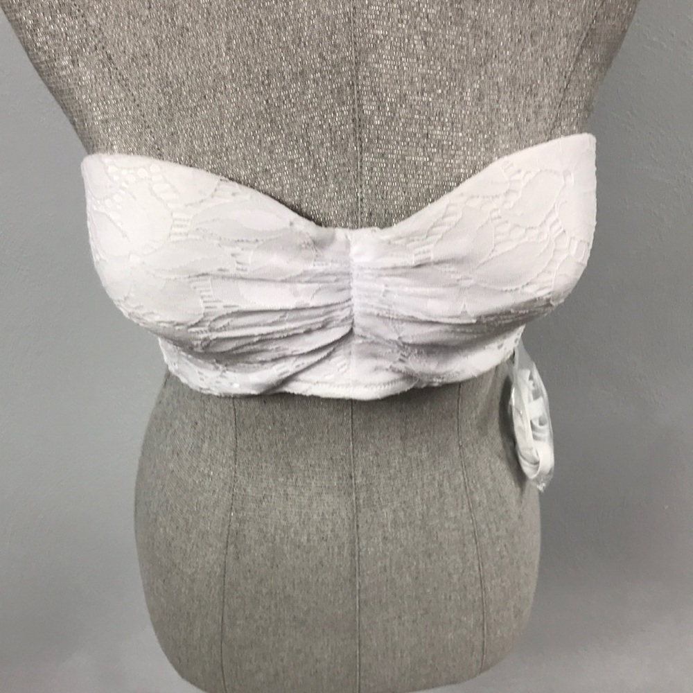 Victoria’s Secret white lace swimsuit top. NWT